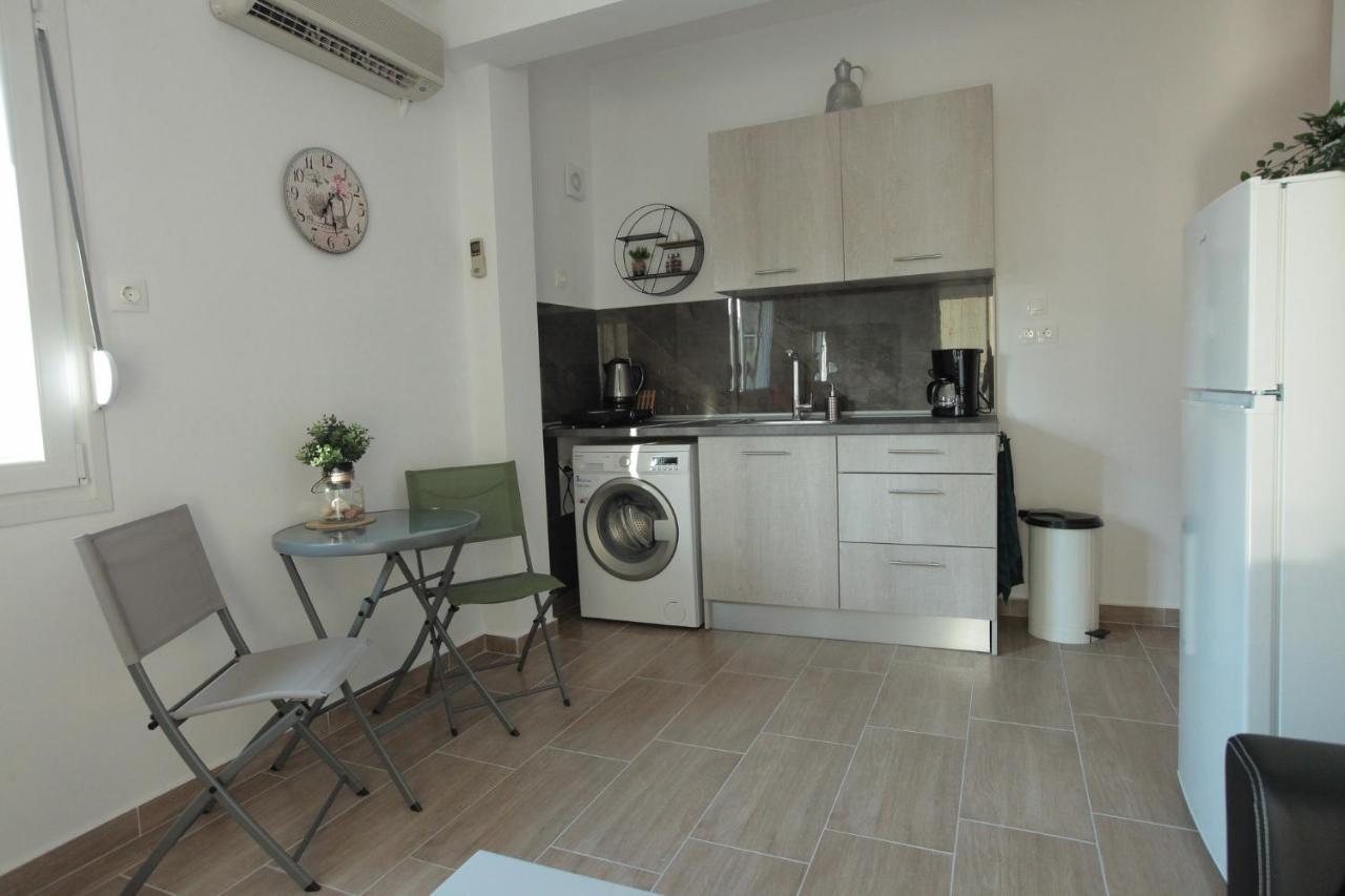 Apartment Chrisandro Nea Kallikrateia Екстериор снимка